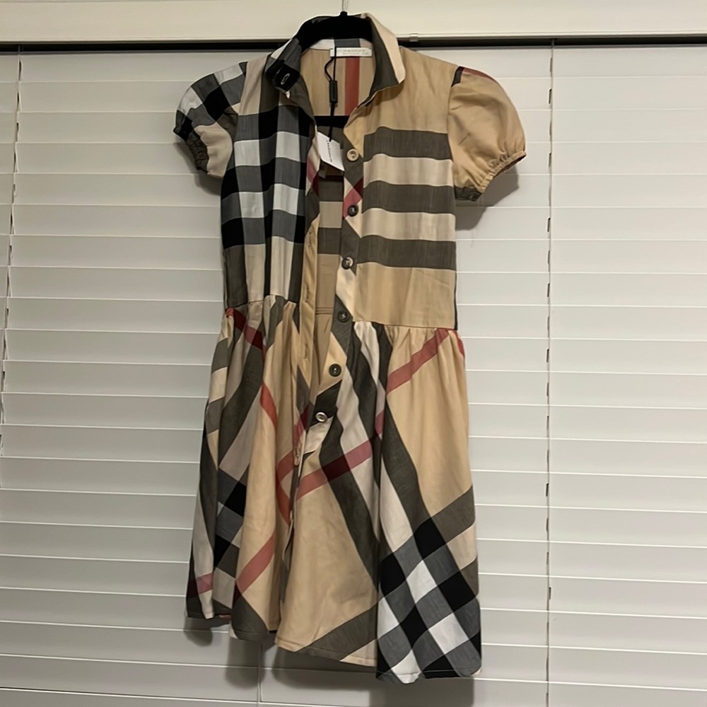 Girls Burberry dress size 11/12